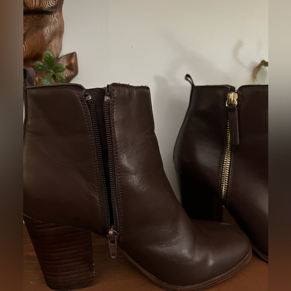 Aldo Brown Leather Ankle Boots - Picture 2 of 8